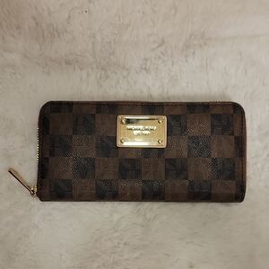 Michael Kors Checkerboard Zip Around Wallet